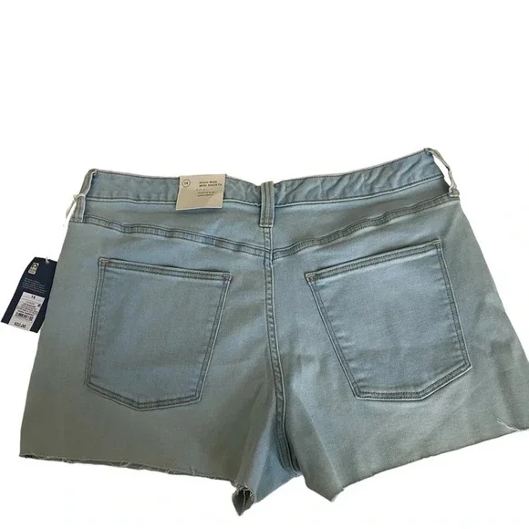 Universal Thread Vintage Super Stretch Denim Jean Midi Shorts Light Wash Size 14 - Picture 5 of 8